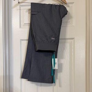 Figs NWT Graphite Scrub Pants with Teal Accent